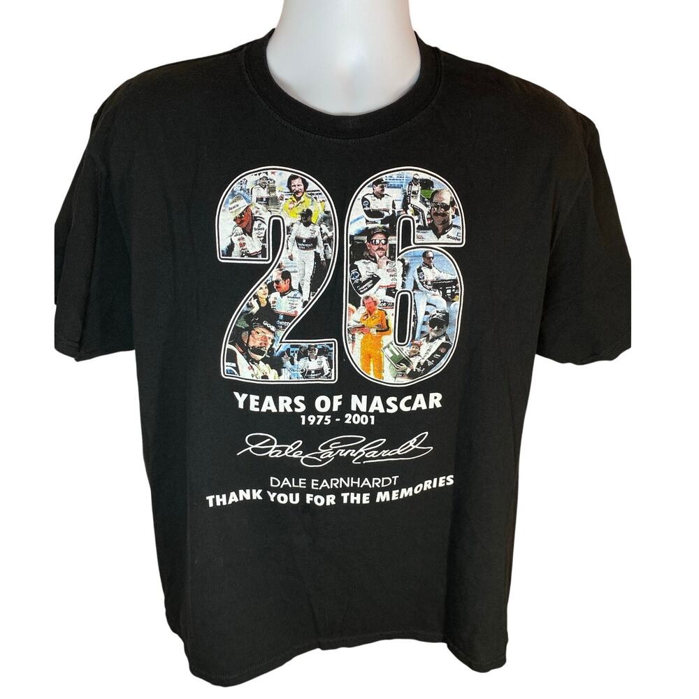 DALE EARNHARDT Racing Tee — Medium 26 Years NASCAR Memorial Black Shirt